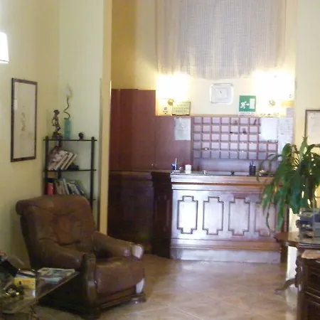 Bijou Hotel 3*