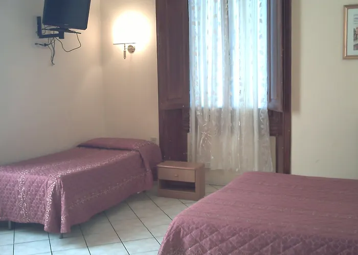 Hotel Bijou Roof Terrace 3*