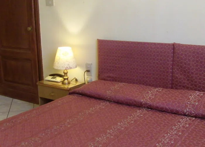 Bijou Roof Terrace 3*