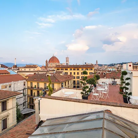Bijou Roof Terrace 3*